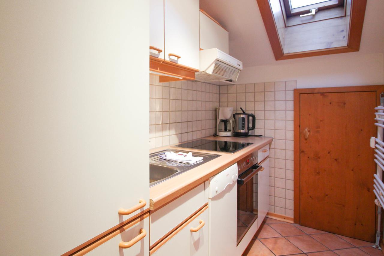Apartments- Und Ferienhaus Anton Garmisch-Partenkirchen Exteriör bild